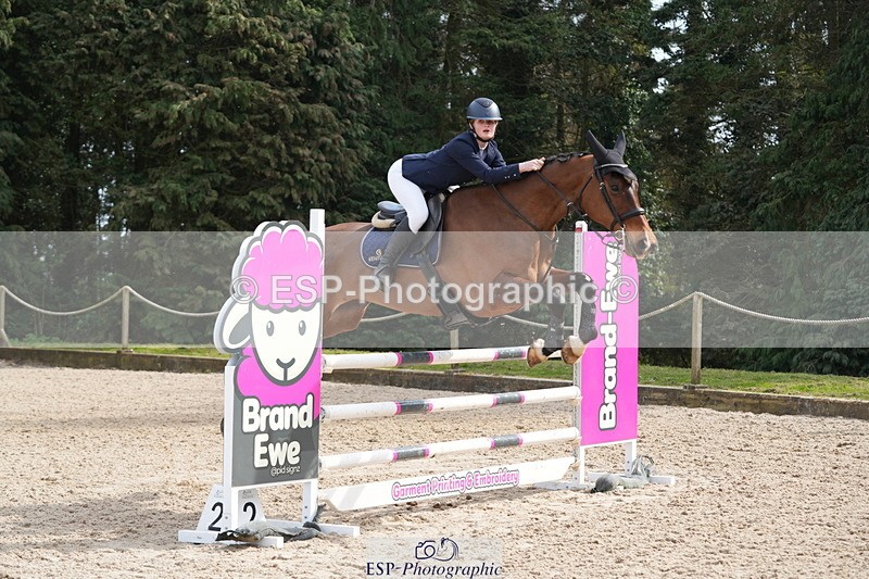 260322A-130400-01775 - 12 Newcomers 1m 10 Open