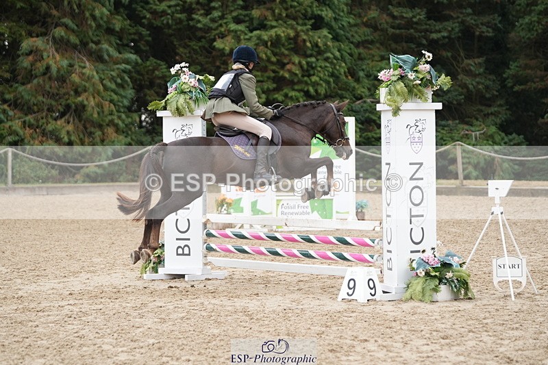 250824A-111250-35109 - 2007-Emelia.Hankey