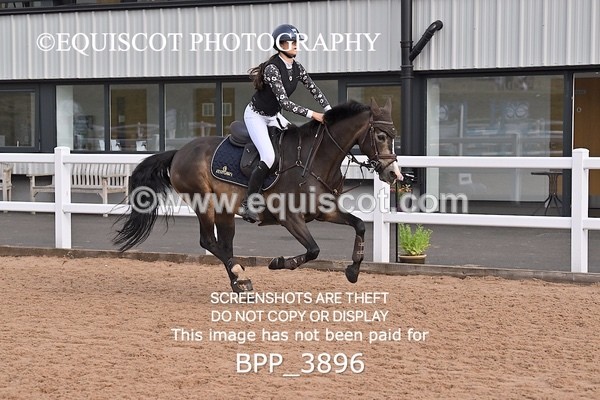 BPP_3896 - FRI CLASS 21 Pony Foxhunter/1.10m Open