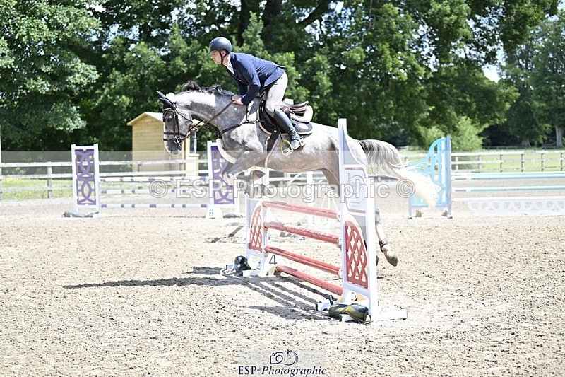 240710-122007-22565 - Cls 107 95cm Amateur Quali