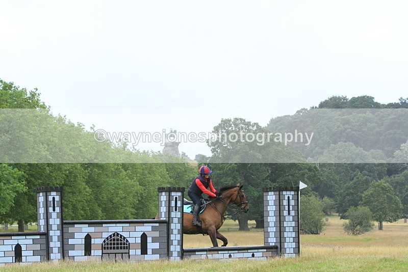 IMF_1626 - Time at Castle Jump 09:18 to 10:15