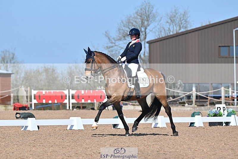 250405-105628-10060 - 115-Isla.Sully-Vagabond.De.Massa