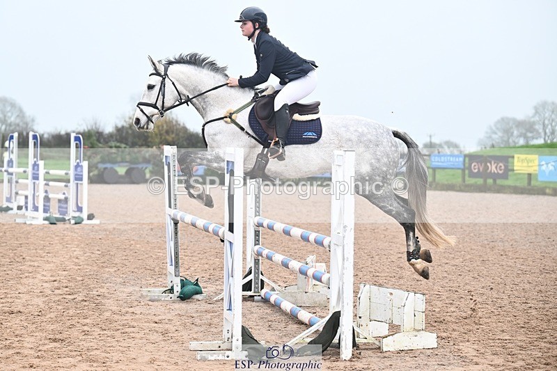 251115-124823-00747 - Cls 28+29 Club and Schools 1m