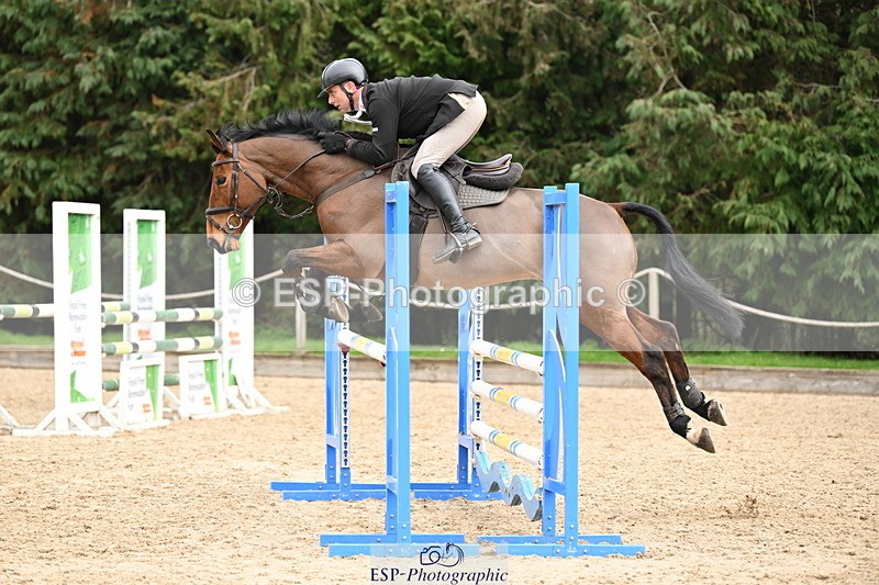 250322A-114554-02472 - Cls 19 Snr Disc & 1.00m Open