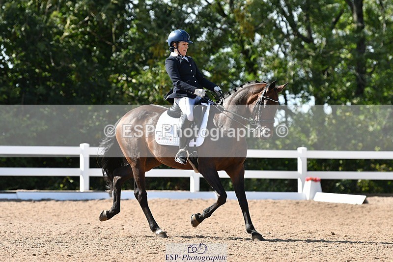 250906-153218-04327 - 114-Kate.McGeeM.Obarma