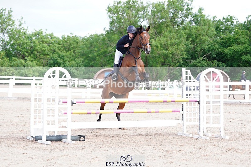 250525-101052-09067 - Cls 32 A&B Snr Brit Nov & 90cm Open