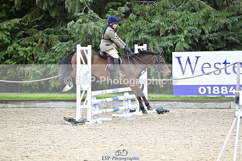 251005A-102244-03271 - Cls 04 GR 70cm