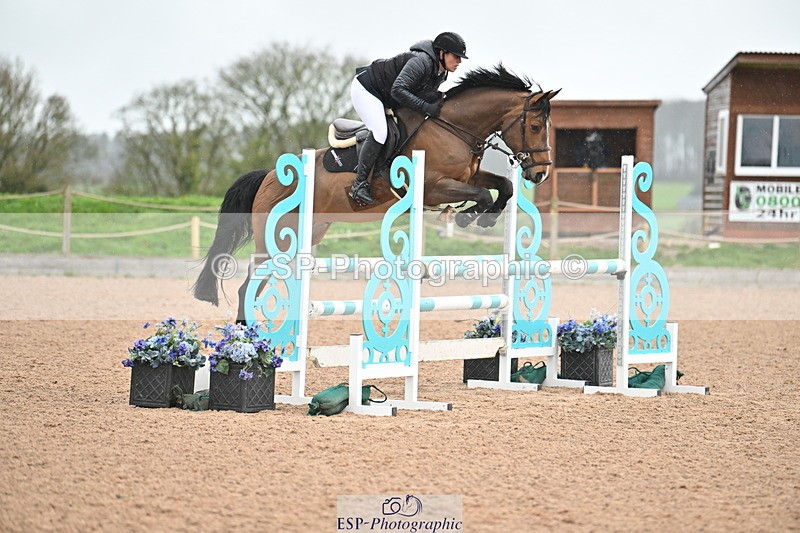 240315A-105651-00285 - Cls 2 Snr Newcomers