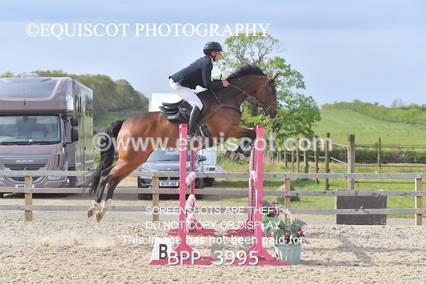 BPP_3995 - CLASS 9 - FRI - Senior Newcomers/ 1.10m Open