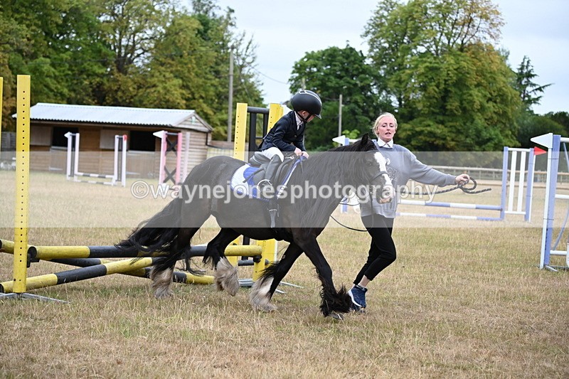 WJ6_9566 - Class 12 Minimus Jumping 45cm