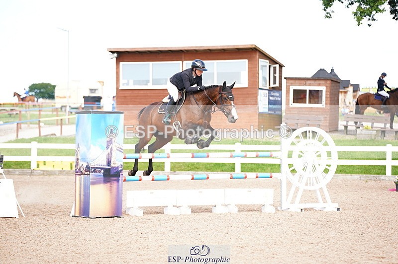 240803A-164700-09350 - Cls 40 Snr 1.15m Open