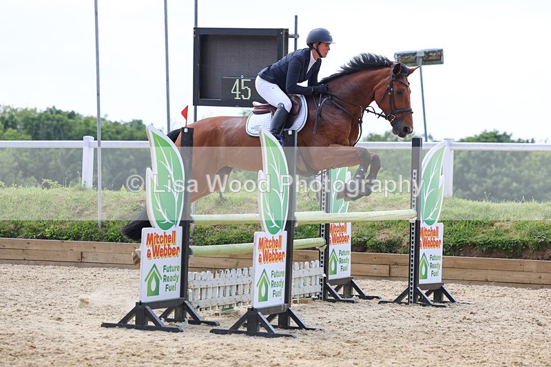 3E7A1083 - Class 13: Senior Newcomers/1.10m open