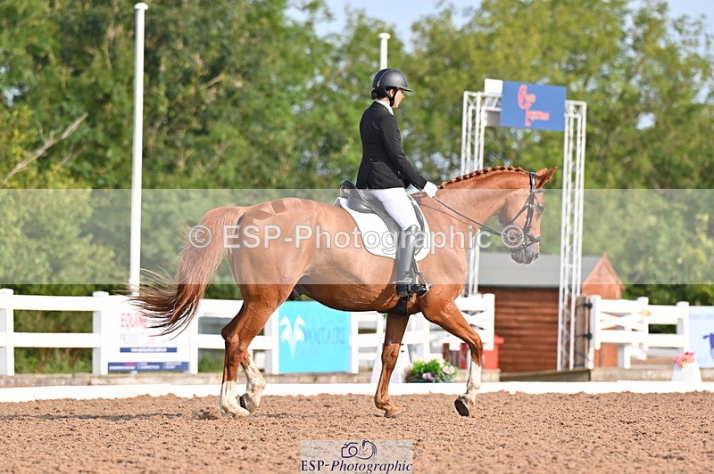 240817A-092212-06591 - 128-Kate.Lewis-Freeloader