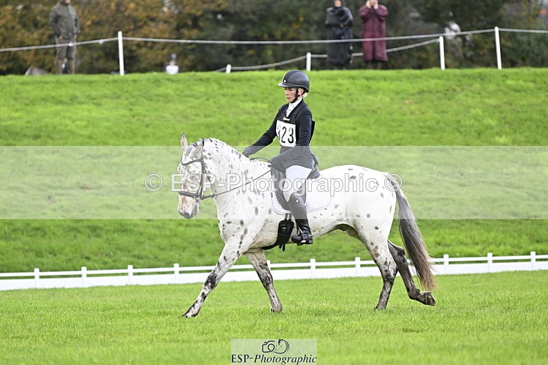 251023A-133444-04102 - D-323-Hannah.Flowerday