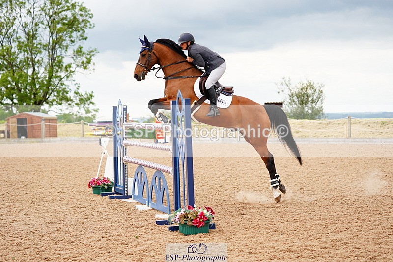 240524A-145240-04388 - Cls 18 National 1.40m