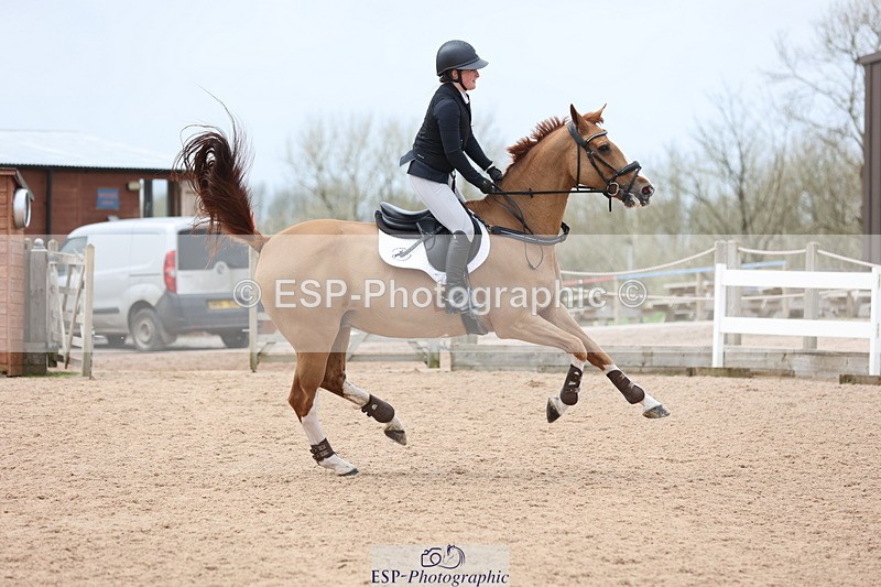 240407A-135129-05875 - Cls 35 1.05m National Amateur Quali