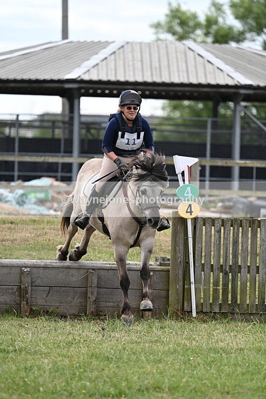 WJ7_4819 - 60cm XC Time 09:58 to 10:16