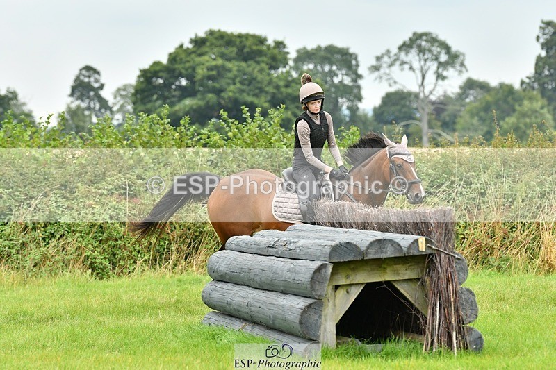 230817-123844-00692 - Theo's 1st Group - XC