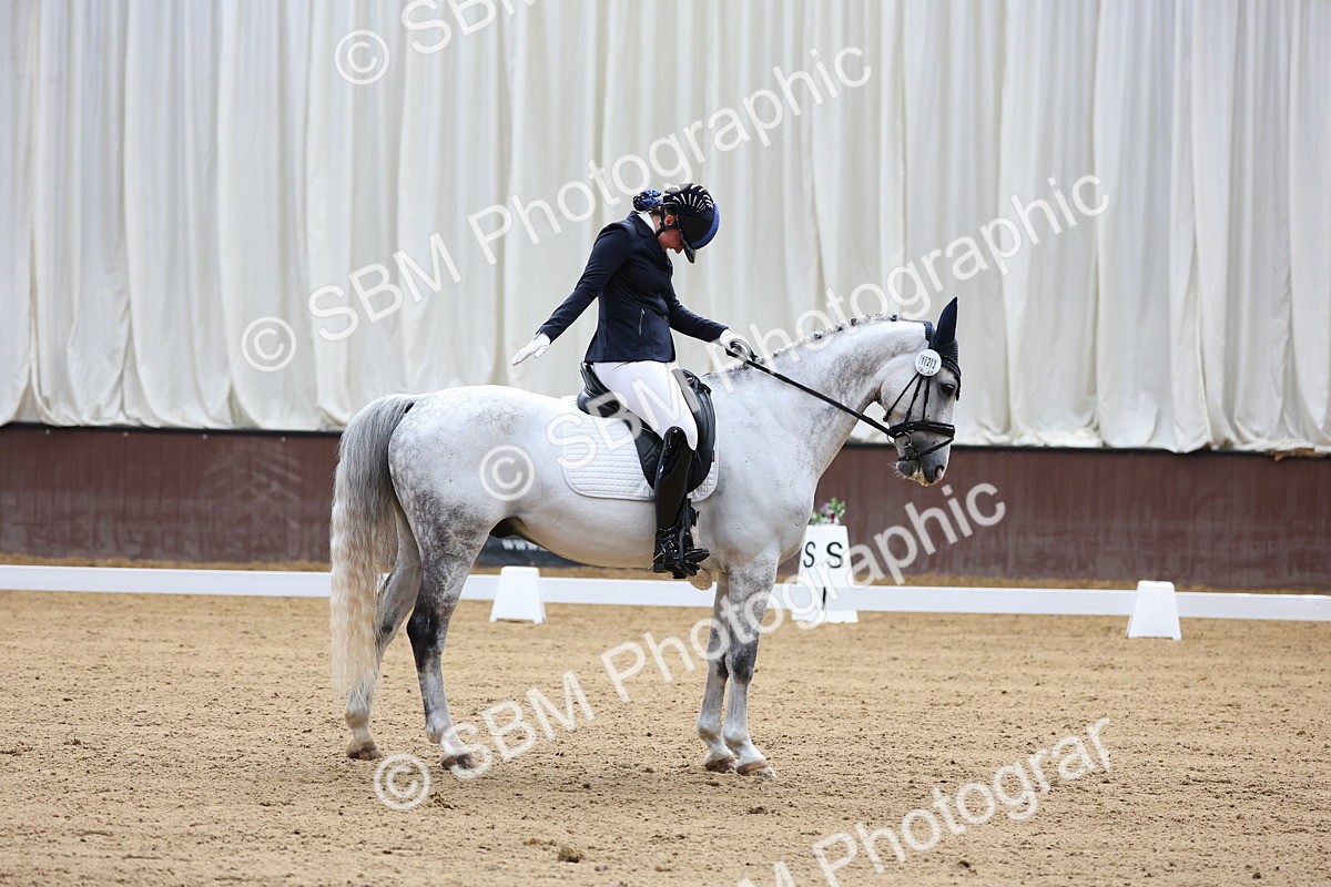 SBM_015944 - Class 15 - Novice FSM - 9.50 - 11.10