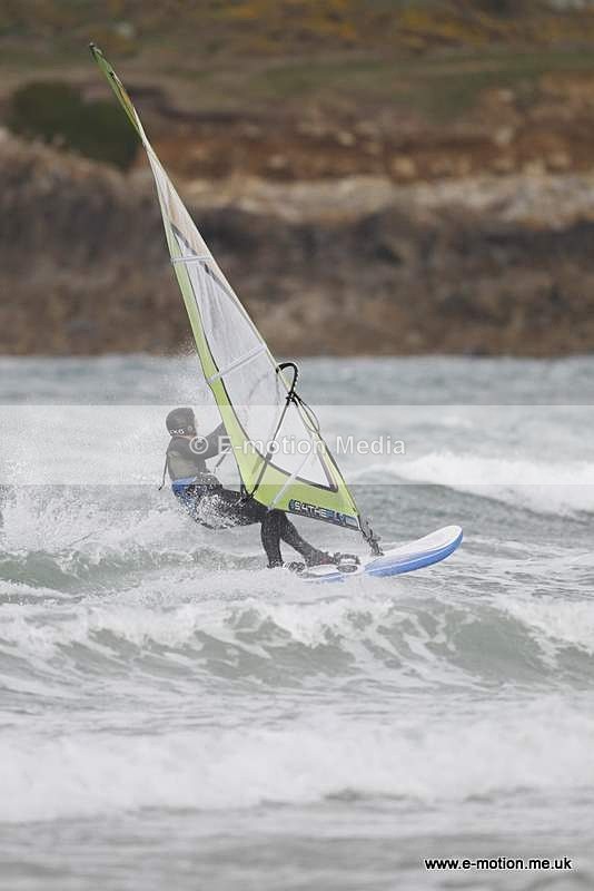 WS 020510-13 - Windsurfing