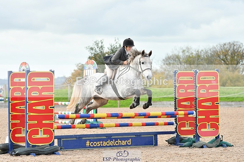 251026-114512-02601 - Cls 23+24 80cm Club and Schools