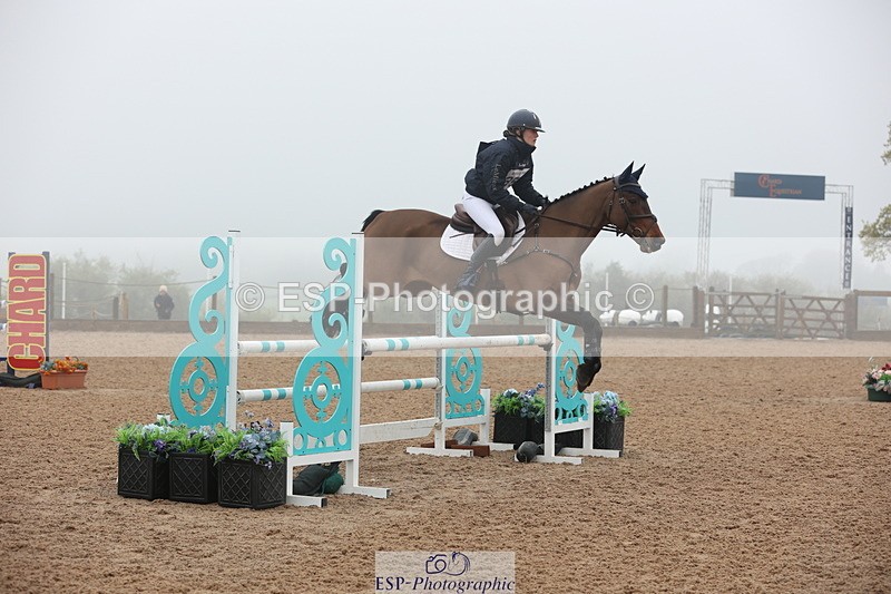 250418-154025-06243 - 355-Xanthe.Baylis-MONBEG.BY.MAGIC