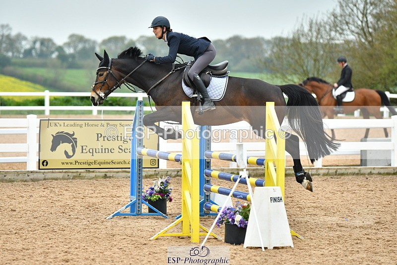 230504A-142752-02042 - Cls 5 1.05m Amateur Quali