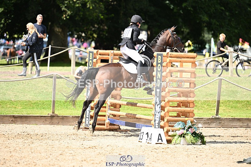 240824X-125419-25662 - 70cm Jump Off