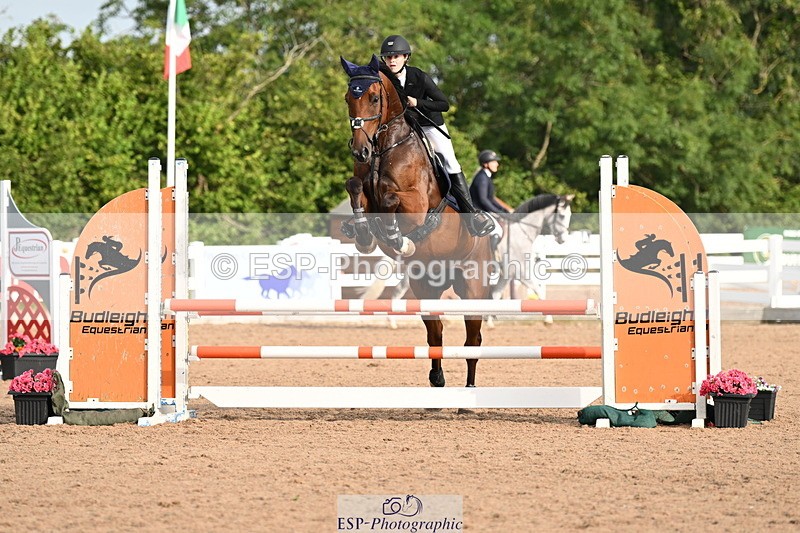 240802A-083127-03187 - Cls 21 A&B Brit Nov & 90cm Open