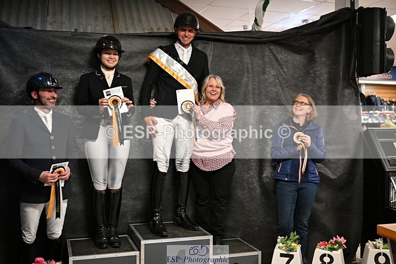 260213-164517-03006 - Cls 9 Adv Medium Silver Presentations