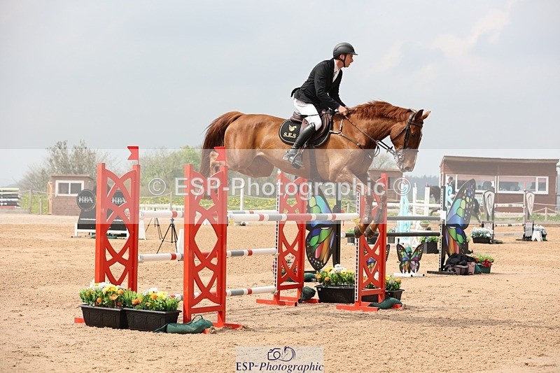 250424-123257-05457 - Cls 1 - 2 Star Small Tour