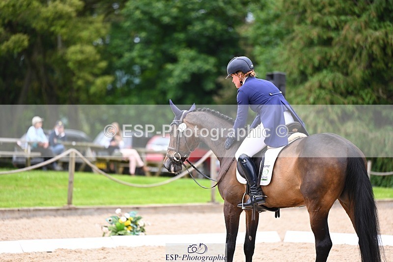 240524-114822-09035 - 521-DIVALI-Elaine_Pen