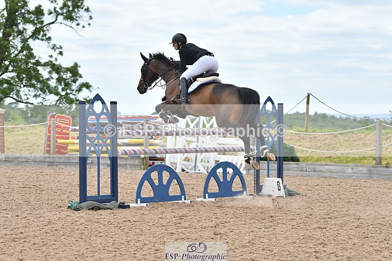 240609A-141427-06077 - Cls 19 Snr Foxhunter and 1.20m Open