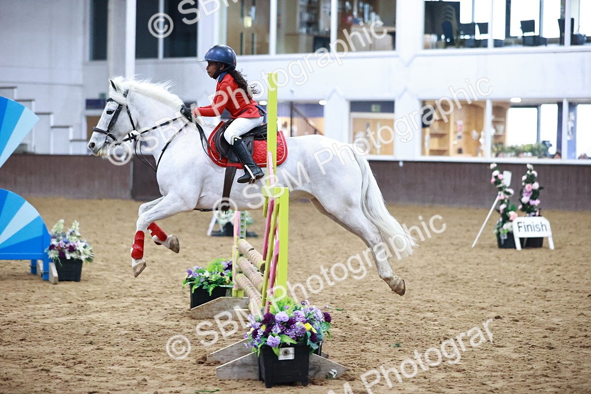 SBM_001755 - Class 9 - Pony Intro 75cm