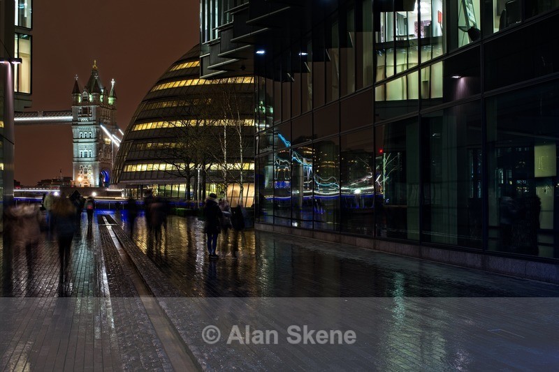 DSC00019 - London low light