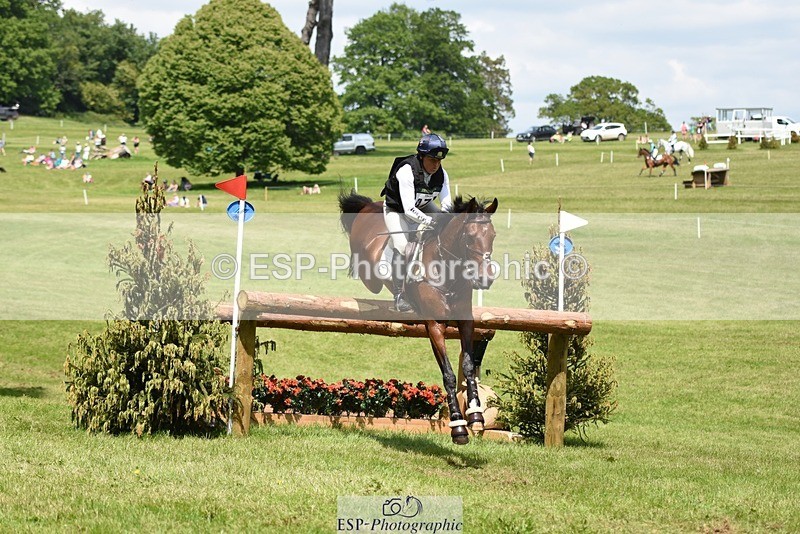 230528-140952-17938 - 470-MCS_MAVERICK-Pippa_Funnell-XC