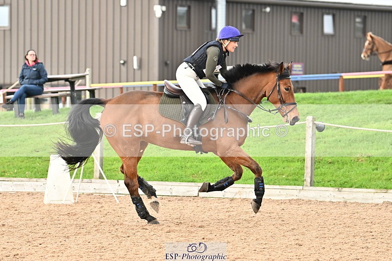 241110A-132408-00965 - 90cm Start to 14.00