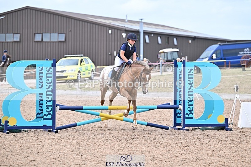 250826-160232-00213 - 70cm