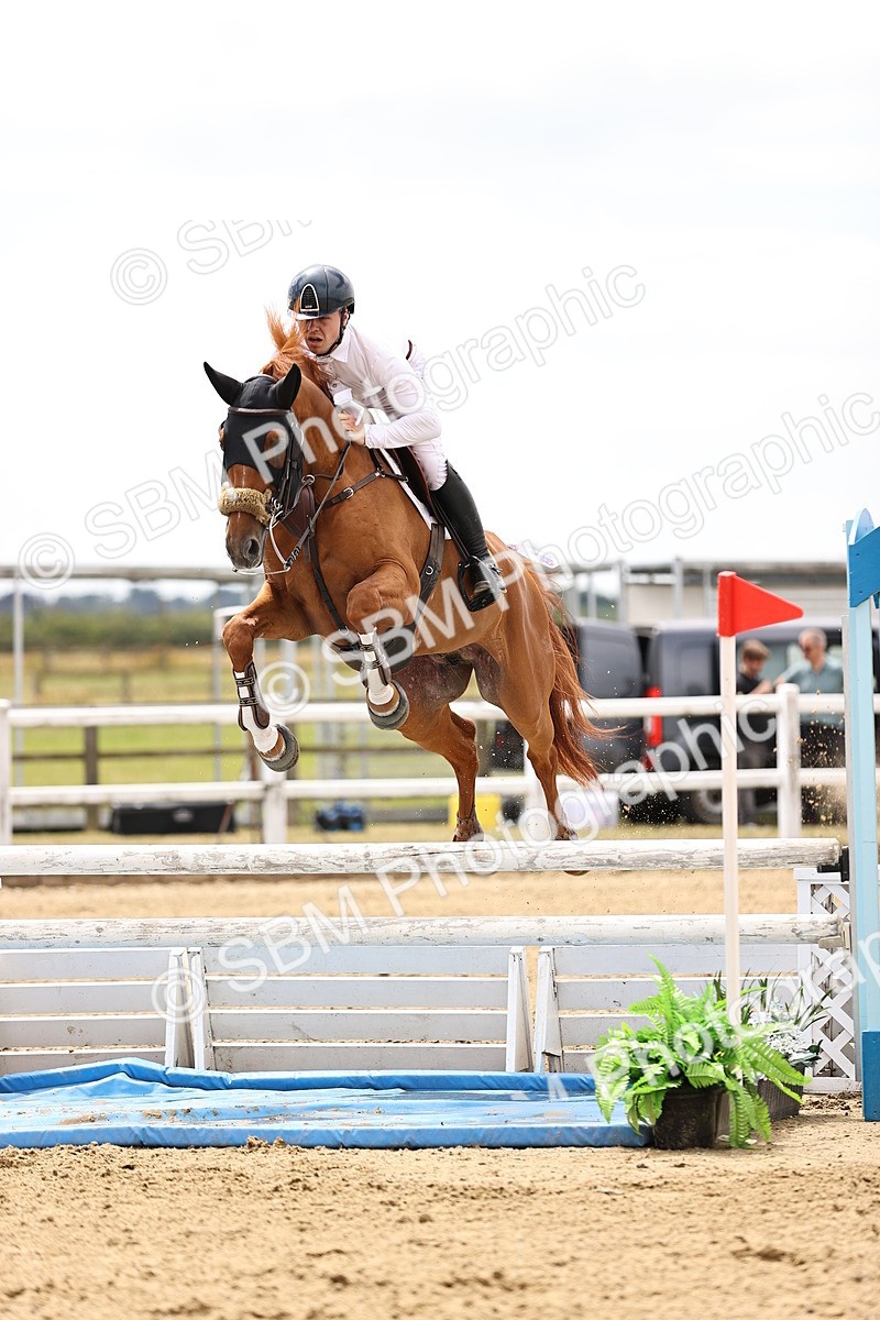 SBM_010661 - Class 9 - Senior Foxhunter - 1.20m Open