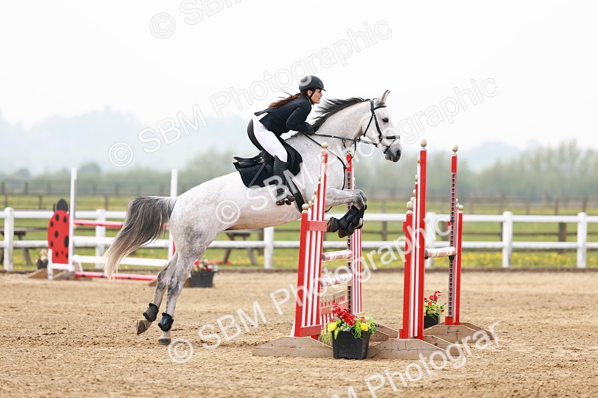  - Class 18 - Senior Newcomers - 1.10m