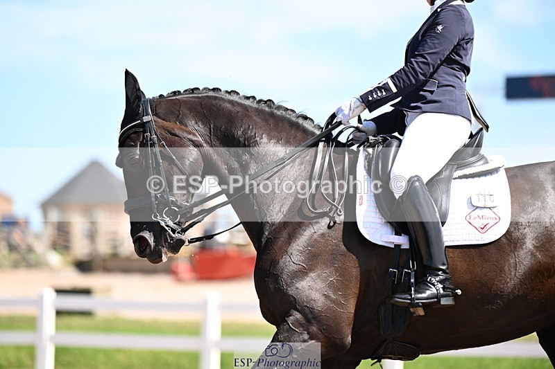 240816A-131126-04983 - 110-Hope.Hayward-Et.LΓÇÖAmour