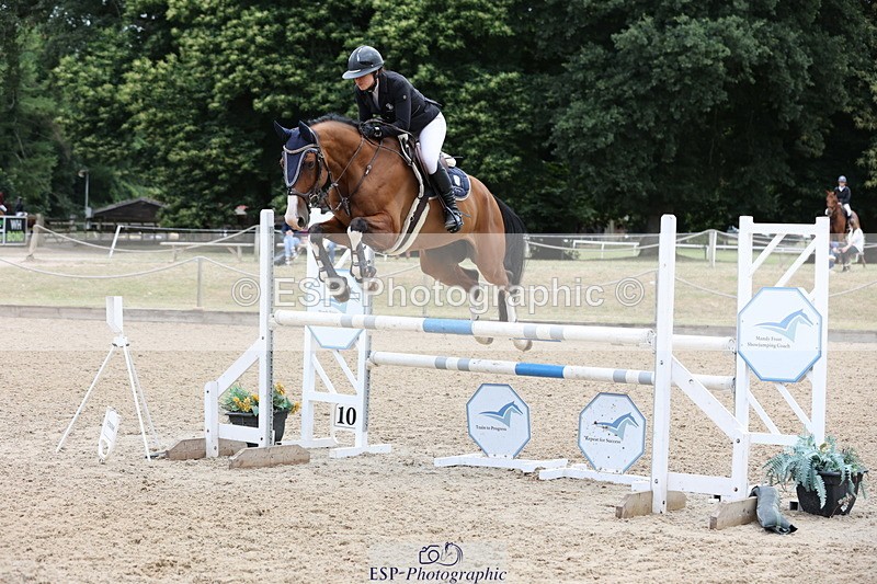 250705A-175418-16670 - Cls 37 1.05m Amateur Quali