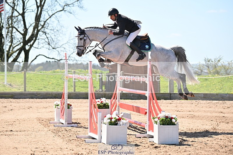 240420A-133628-11420 - Cls 7, 2 Star Medium Tour 1.35m