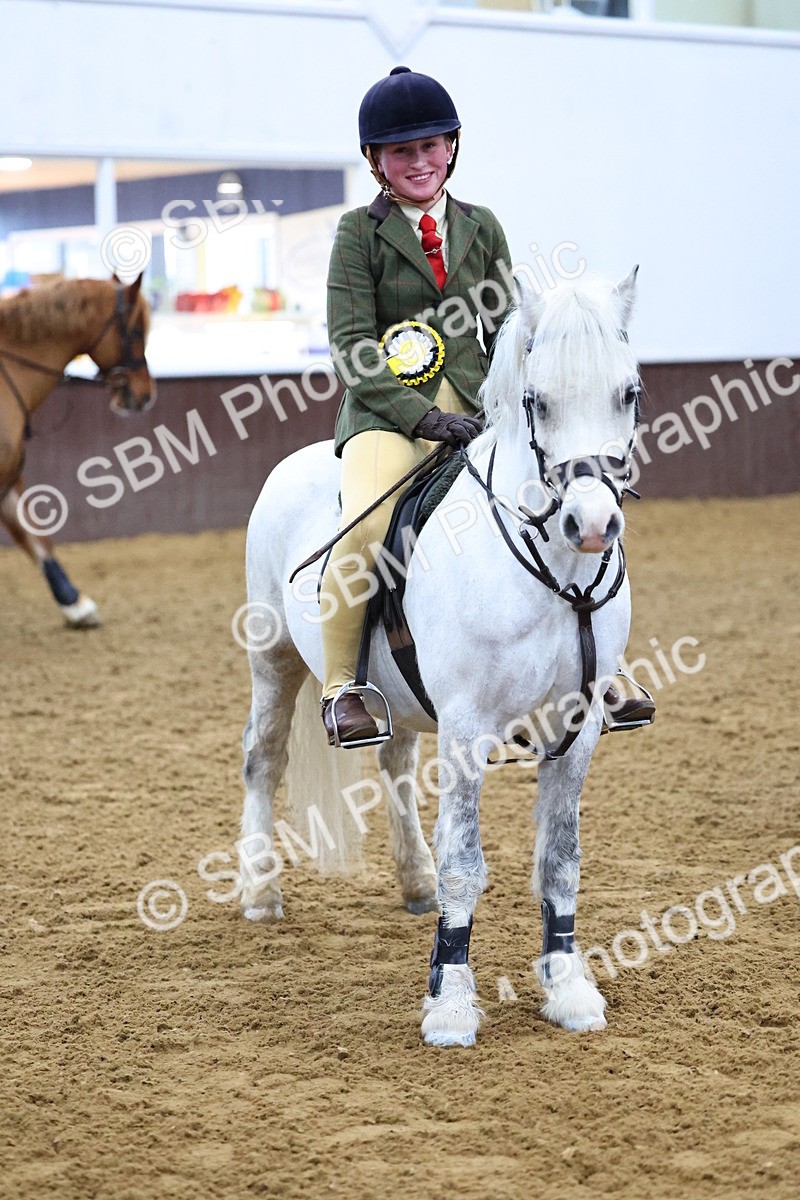 SBM_003203 - Class 35 - 60cm Training Stakes