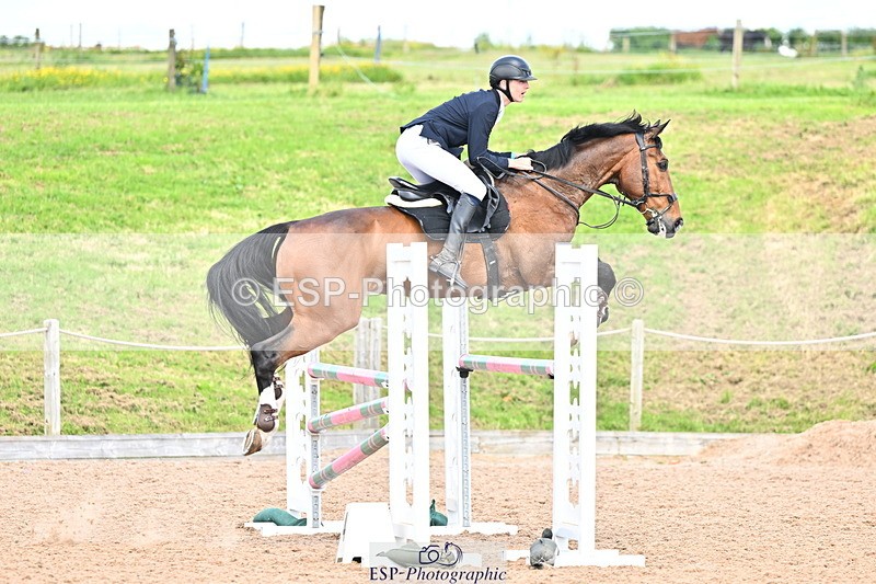 240608A-144003-02796 - Cls 5 Snr Foxhunter and 1.20m Open
