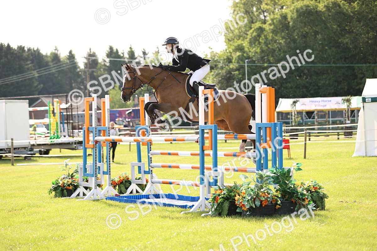 SBM_01402 - Class 200 - Martin Grant Homes Welcome Stakes 1.25m Open