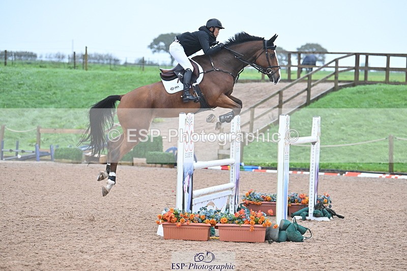 231013A-163321-03344 - Cls 10B National 1.40m Open