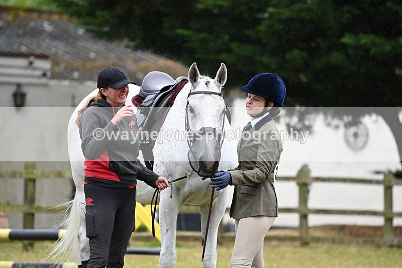WJ6_8852 - Class 10 Coloured in-hand