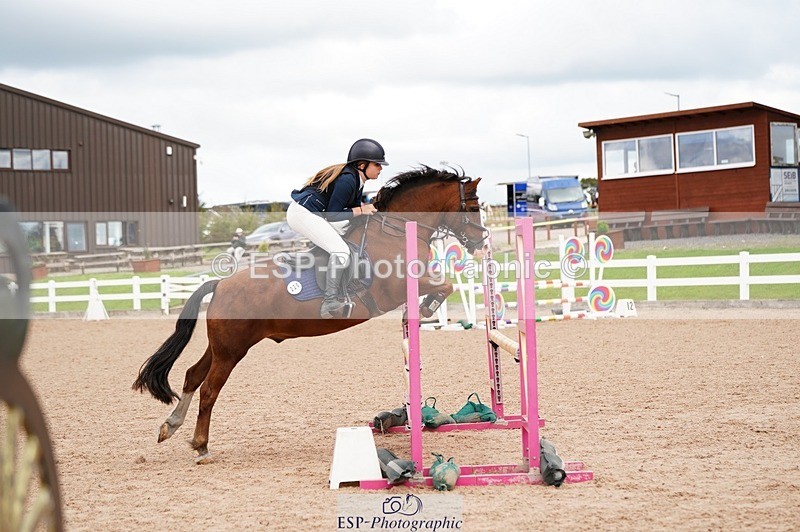 250921-124230-03126 - Cls 23+24 Club and Schools 80cm