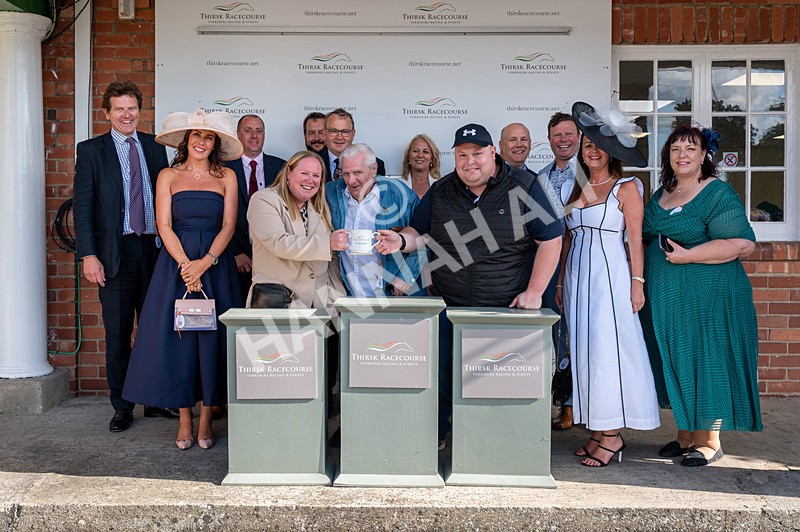 020725-Race 8-Mrs Trump-1425 - Race 8